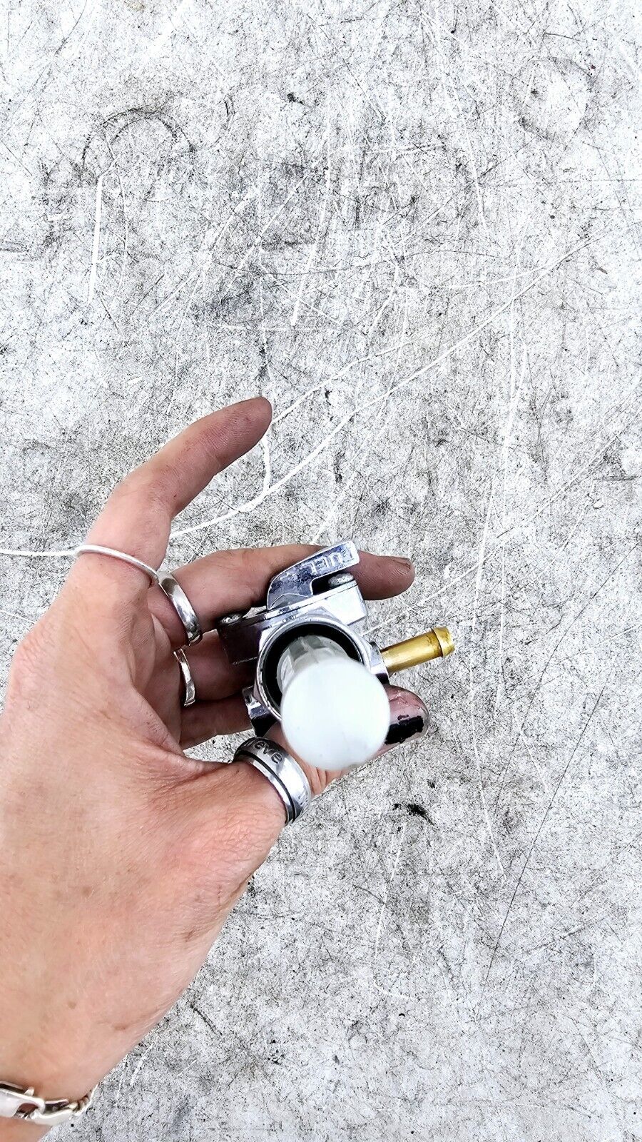 1994 HARLEY FLH ELECTRA GLIDE Chrome Gas Tank Petcock Valve