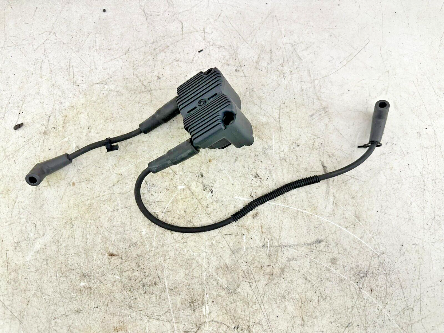 2005 HARLEY DAVIDSON DYNA OEM HD Ignition Coil + Spark Plug Wires