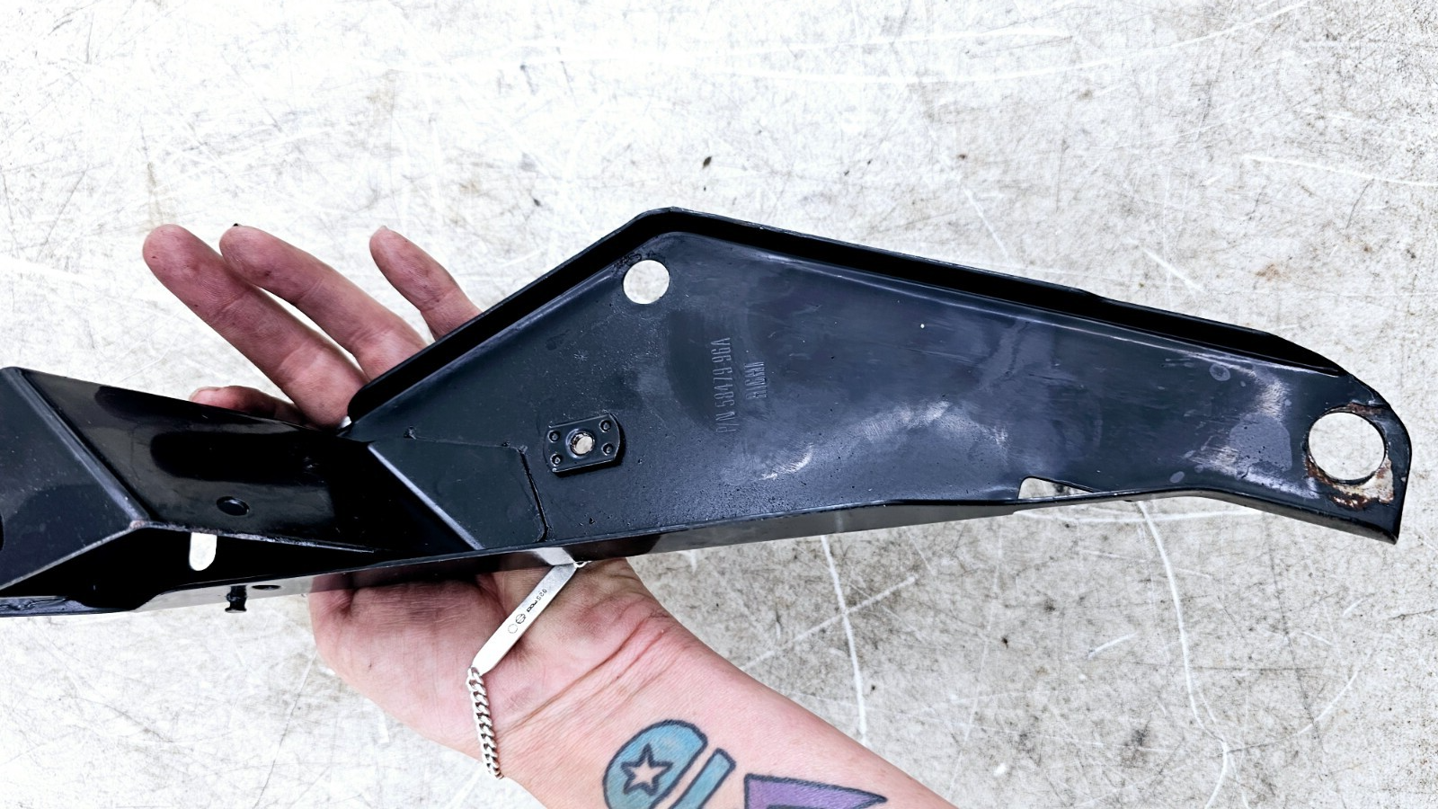 2000 HARLEY ELECTRA GLIDE Right Left Fairing Mount Brackets Black 58479-96A