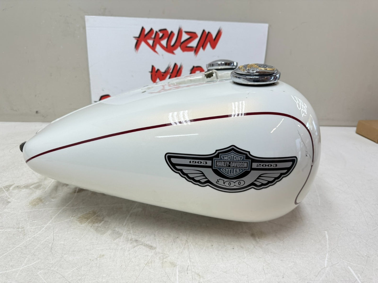 2003 HARLEY DYNA WIDE GLIDE OEM HD Gas Fuel Tank Pearl White 100th Anniversary