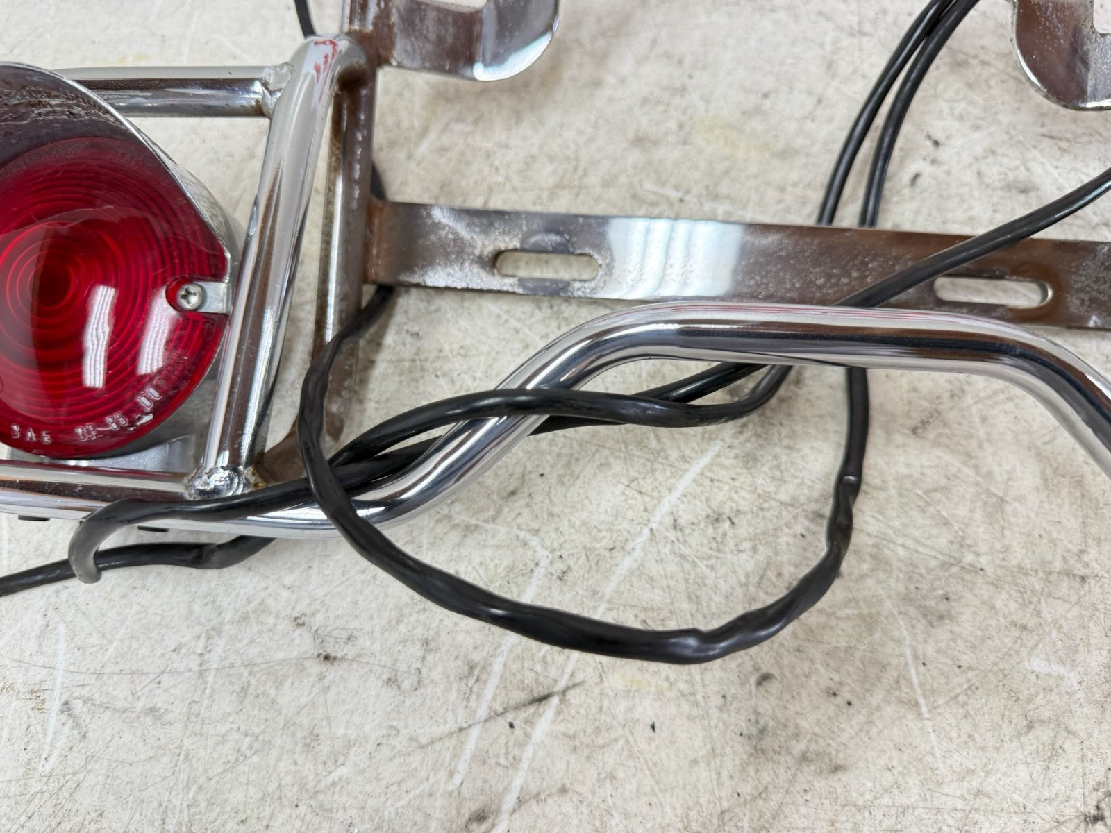 1995 HARLEY FLH ELECTRA GLIDE Rear Plate Holder Light Bar Mount Tail