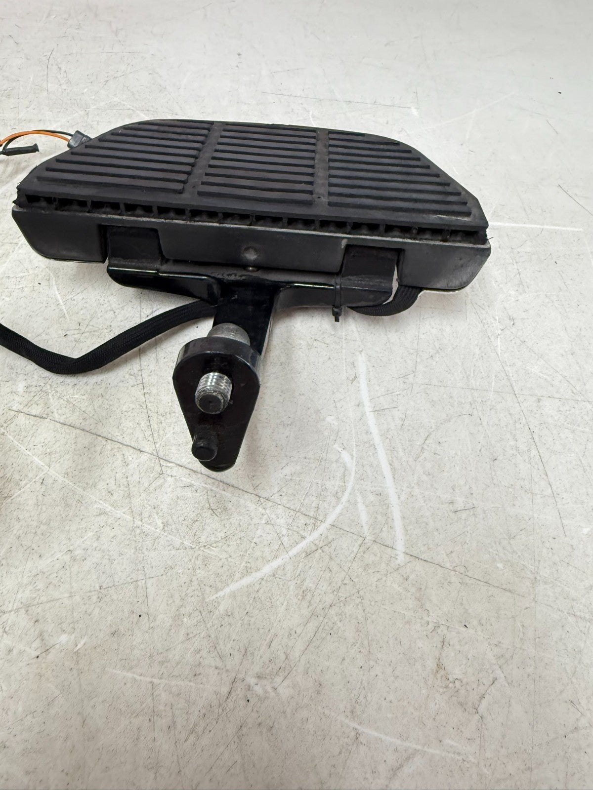 2003 HARLEY ELECTRA GLIDE Rear Left Right Passenger Floor Foot Board W/ Lights