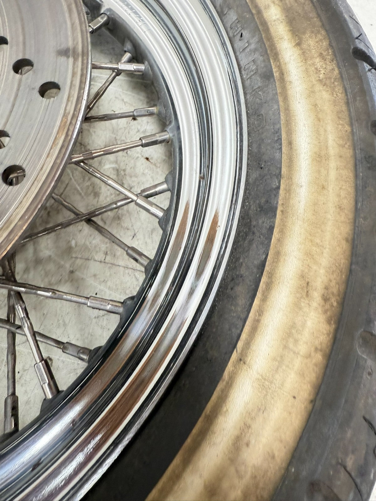 1997 HARLEY DAVIDSON SOFTAIL Front Wheel Rim Tire Laced Brake Rotor 16x3