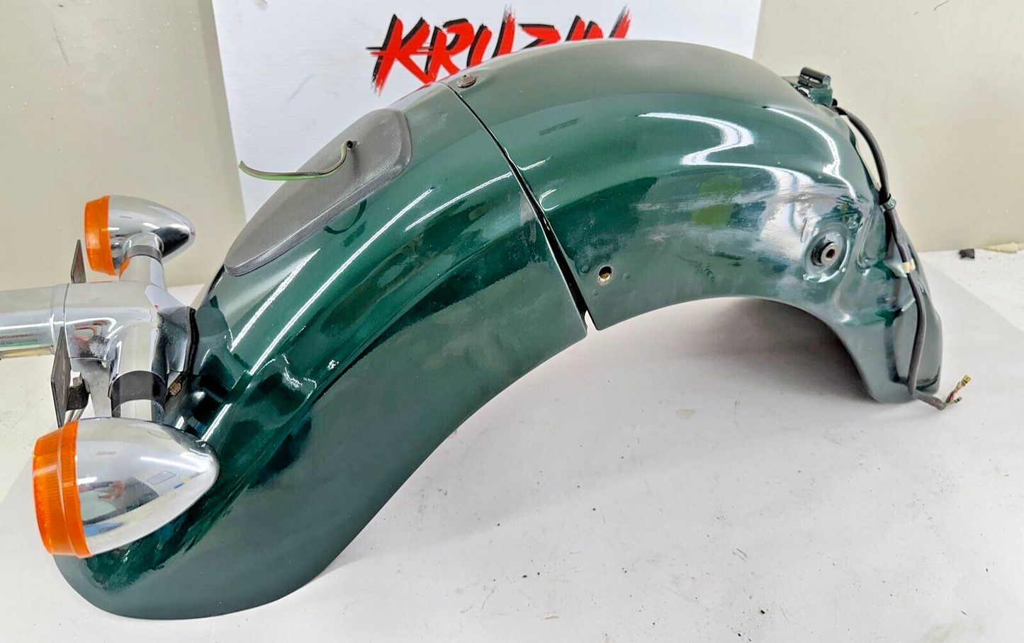 1998 HONDA VALKYRIE INTERSTATE Rear Fender + Turn Signal Light Bar