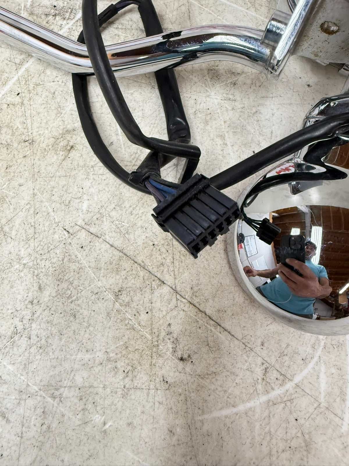 2002 HARLEY SOFTAIL OEM HD Chrome Fog Turn Signal Light Bar