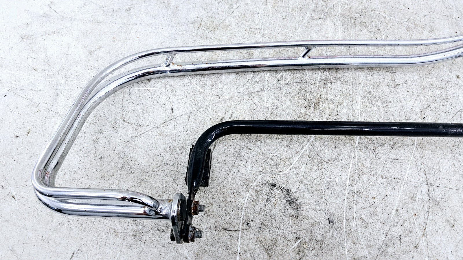 1998 HARLEY FLH ROADKING Chrome Saddlebag Surround Bumper Guard Bars