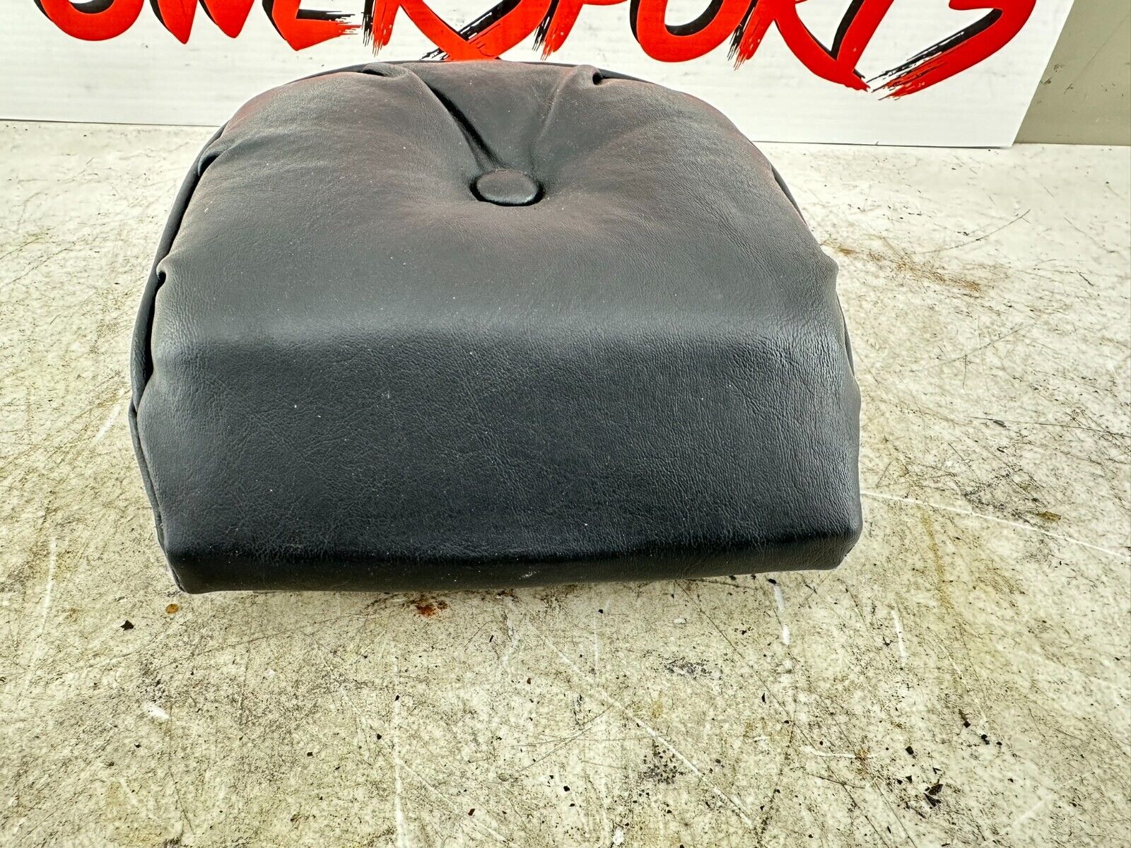1997 HARLEY DYNA OEM HD Passenger Backrest Sissybar Pad Cushion