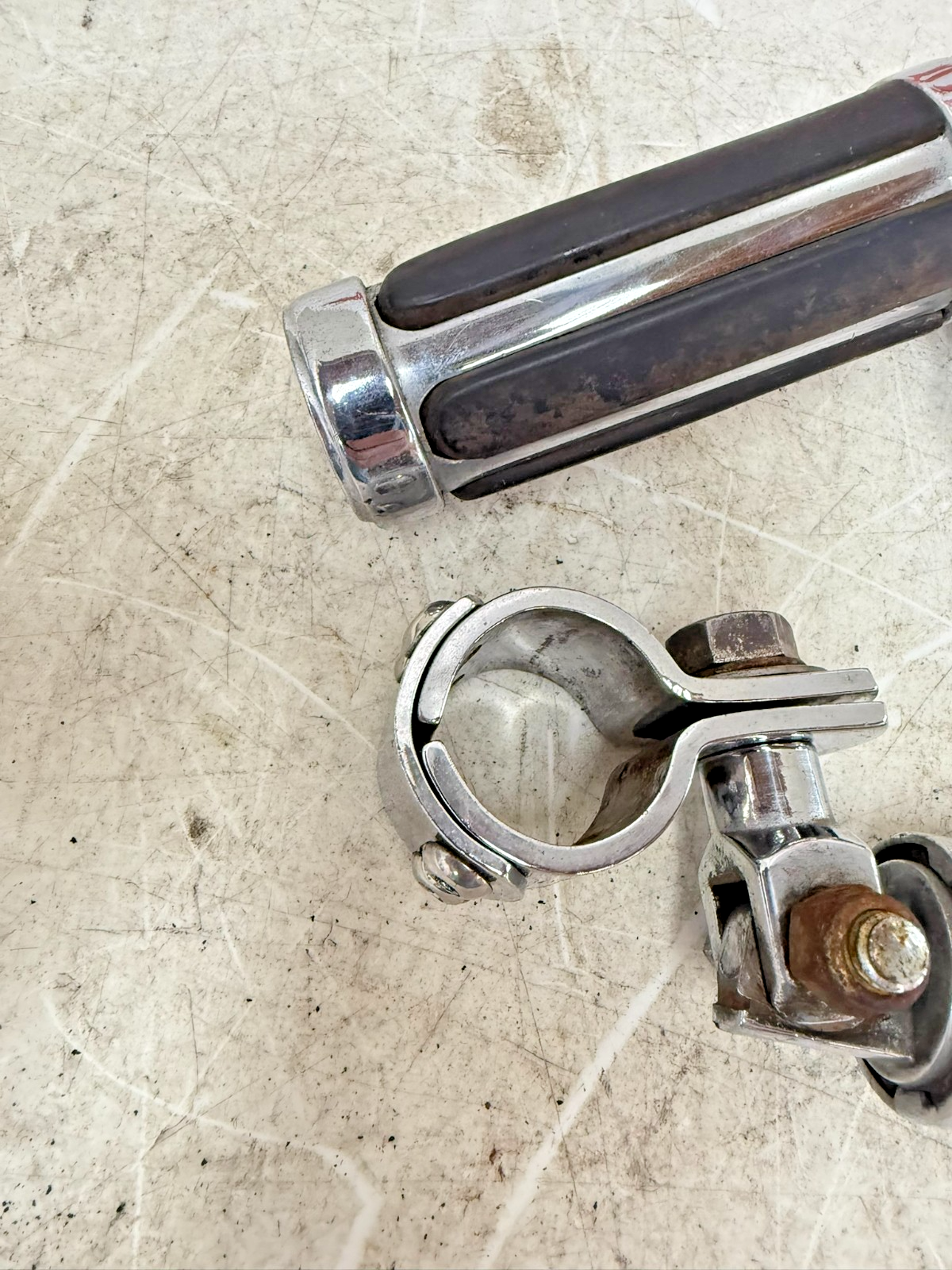 1997 HARLEY DAVIDSON SOFTAIL Highway Crash Guard Bar Foot Pegs Foot Rest