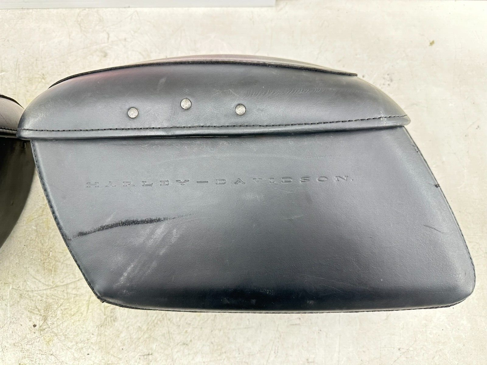 1999 HARLEY SOFTAIL OEM HD Genuine Hard Leather Saddlebags
