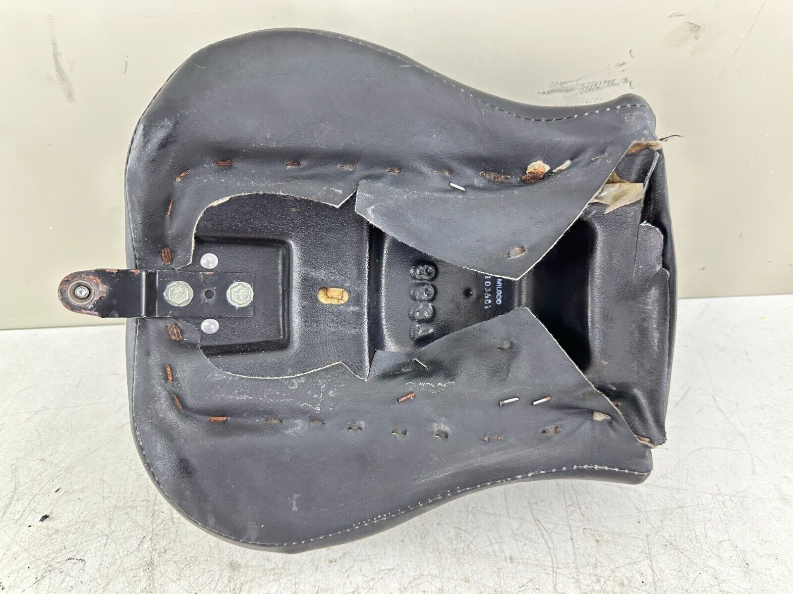 2003 HARLEY DAVIDSON SOFTAIL Rear Passenger Seat Pillion Pad OEM HD