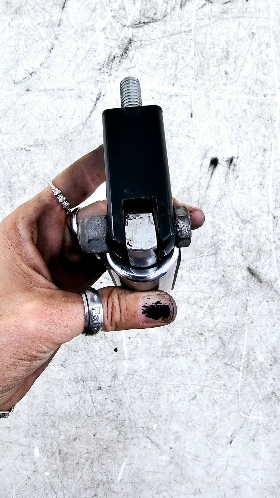 2000 Harley Davidson Sportster Rear Passenger Chrome Footpeg Foot Peg Footrest