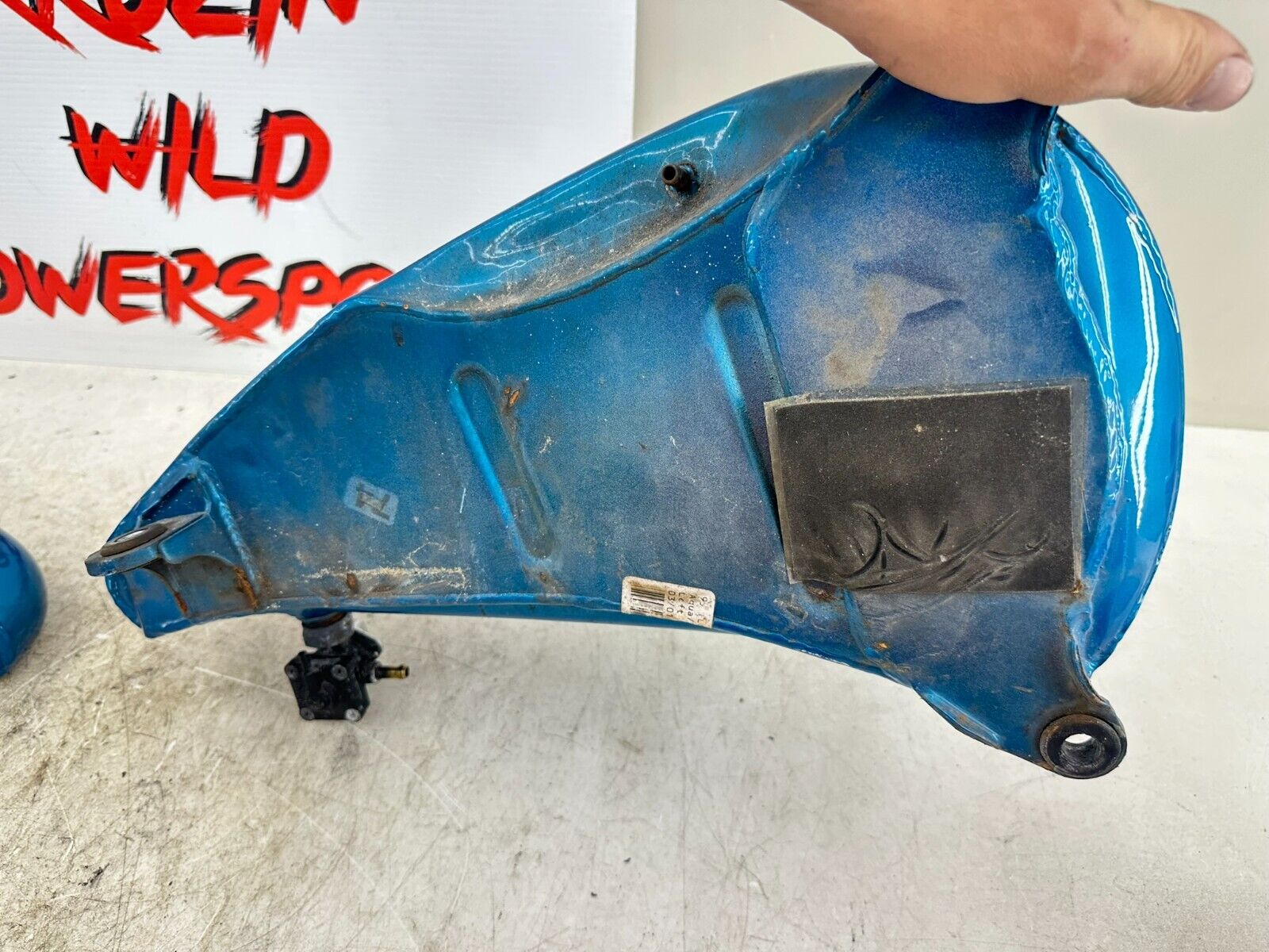 1995 HARLEY SOFTAIL OEM HD GENUINE SPLIT GAS FUEL TANK & PAINT AQUA & SILVER