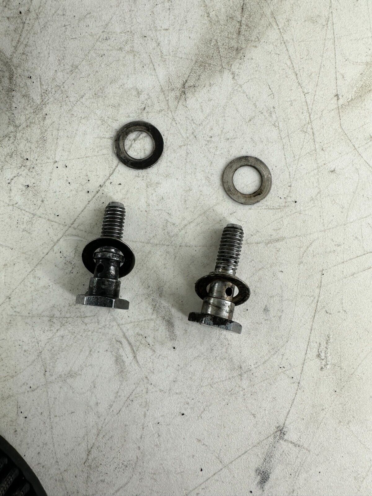 2003 HARLEY FLH ELECTRA GLIDE Air Filter Housing Backing Plate MTG Hardware
