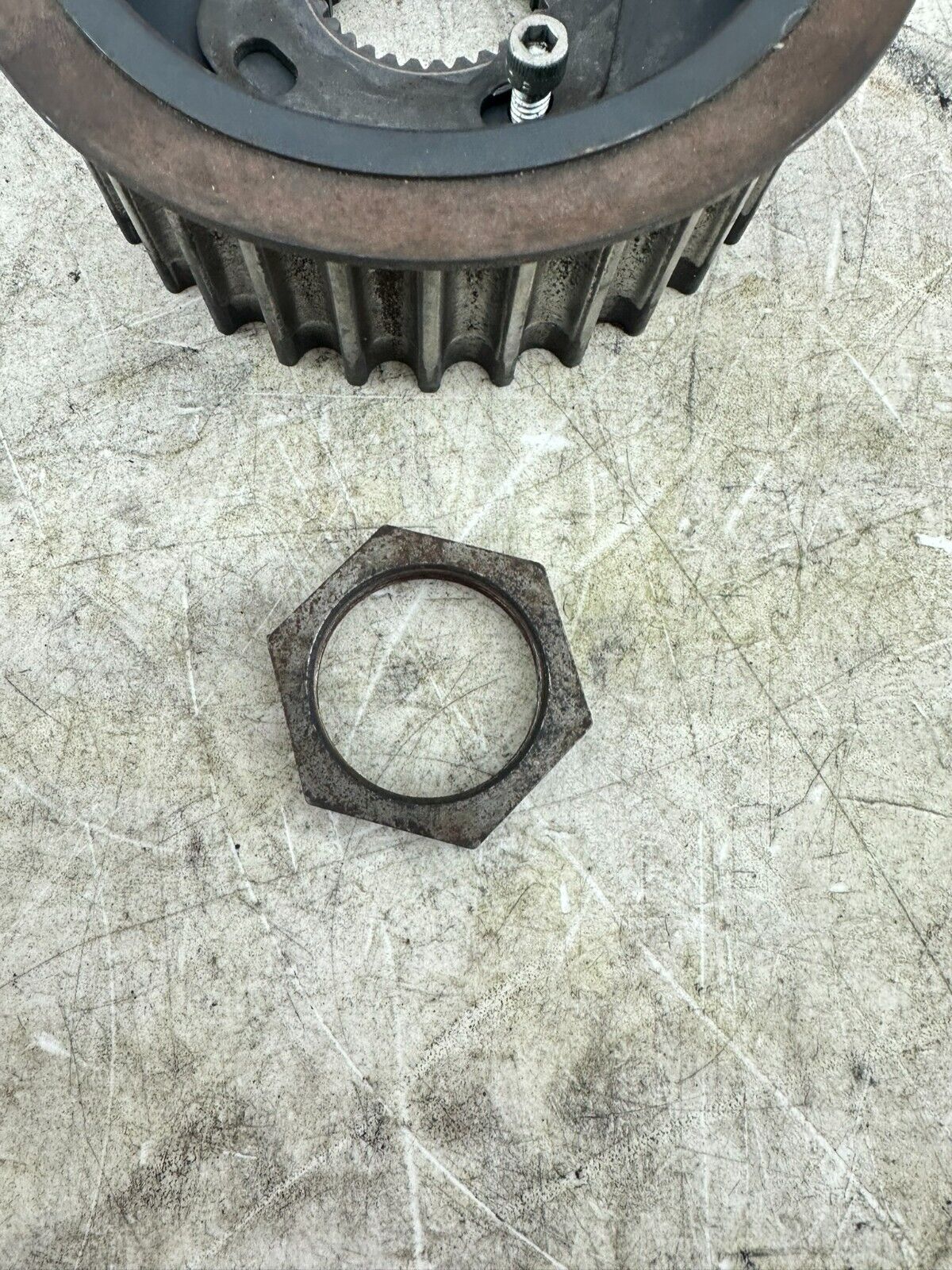 2003 HARLEY ELECTRA GLIDE classic 32T Front Transmission Pulley Gear Sprocket