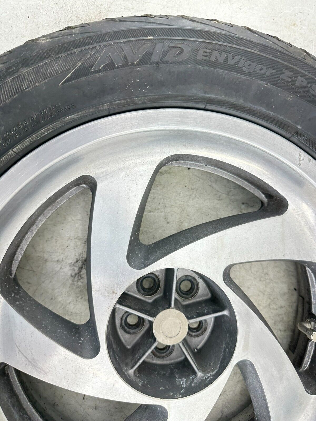 2004 Honda Goldwing GL1800 16" Rear Wheel Rim W/ Car Tire 195/55/16 + Rotor