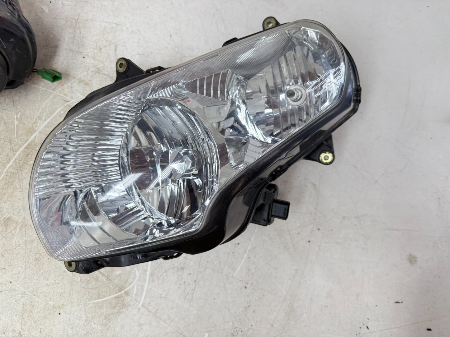 2002 Honda Goldwing GL1800 Front Headlight Left & Right Head Light Lamp