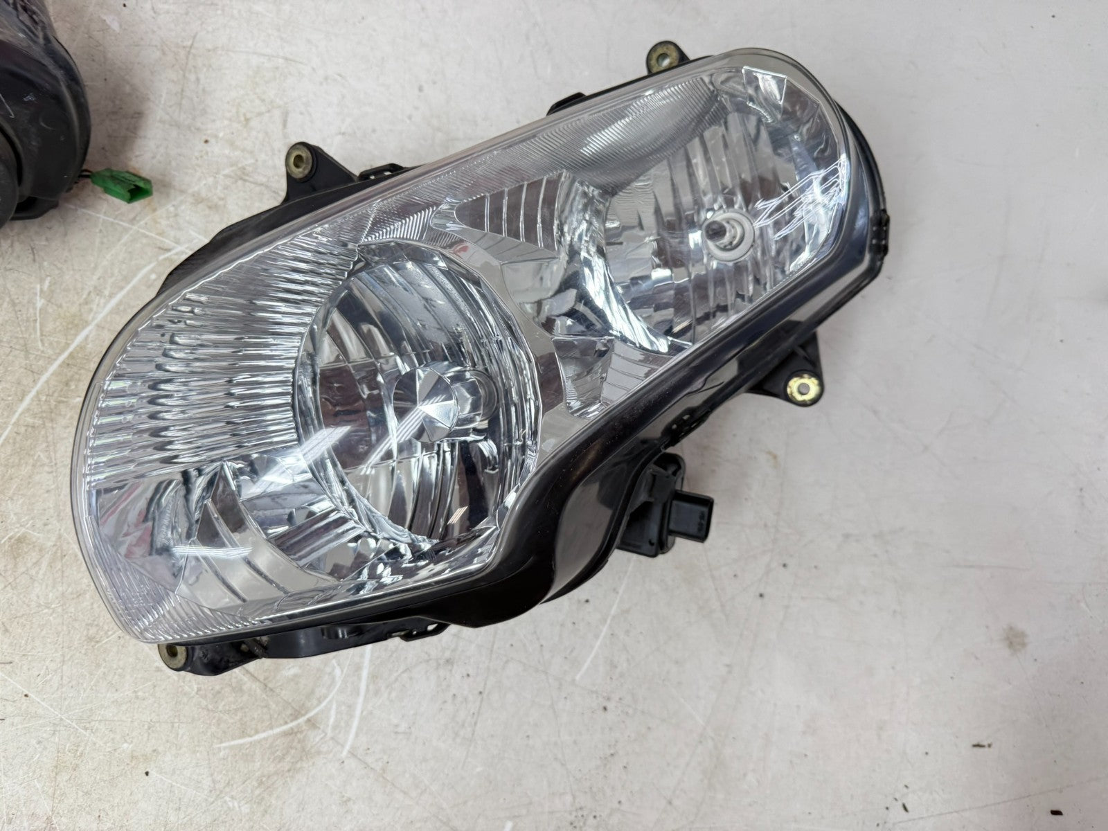 2002 Honda Goldwing GL1800 Front Headlight Left & Right Head Light Lamp