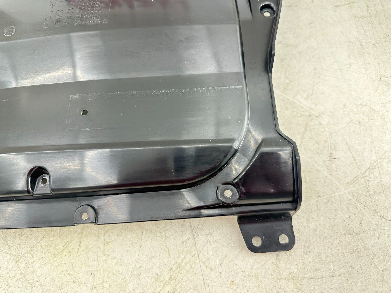 2004 Honda Goldwing GL1800 Left Inner Saddlebag Lid Cover Panel