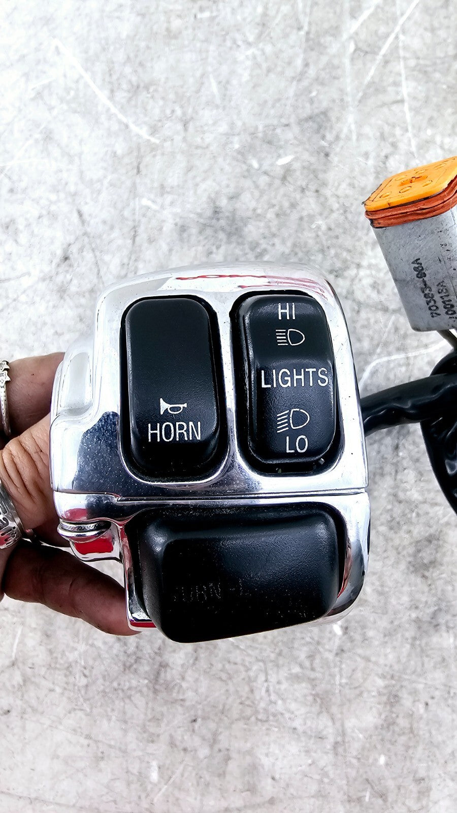 1998 HARLEY FLH ROADKING Left Controls Switch Chrome Housing Horn Turn Buttons