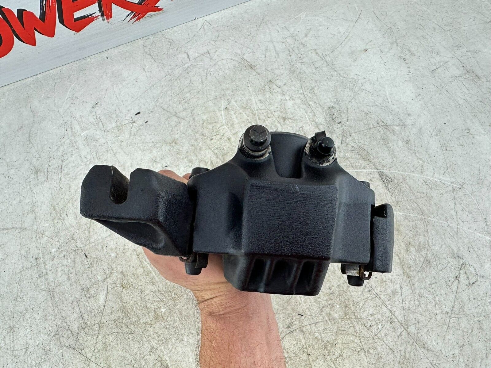 1995 HARLEY SOFTAIL Rear Brake Caliper + Mounting Bracket