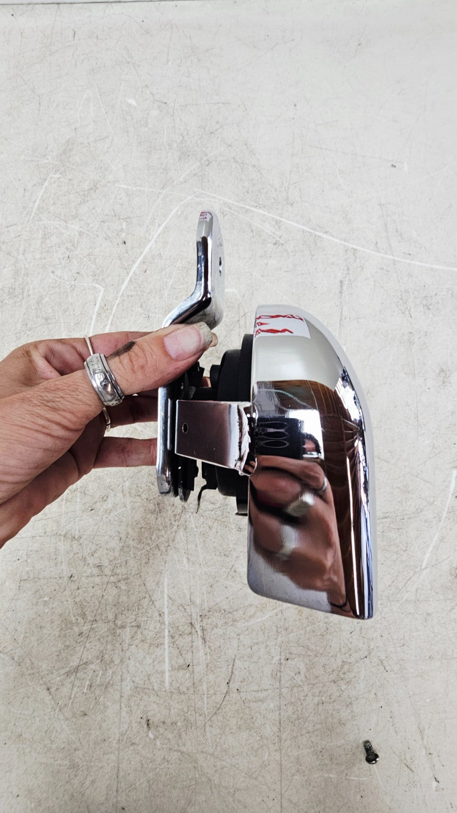 2003 HARLEY ELECTRA GLIDE Horn + Chrome Cover