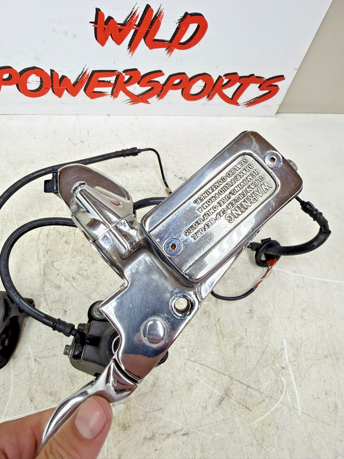 1995 HARLEY FLH ELECTRA GLIDE Chrome Master Cylinder 11/16 + Dual Brake Caliper