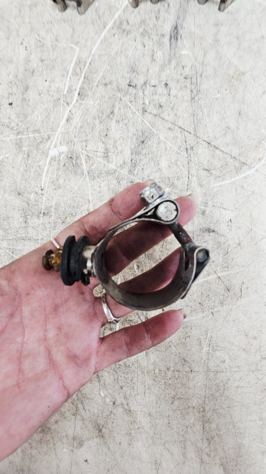 2001 Harley Davidson Sportster Windshield Quick Release Docking Hardware