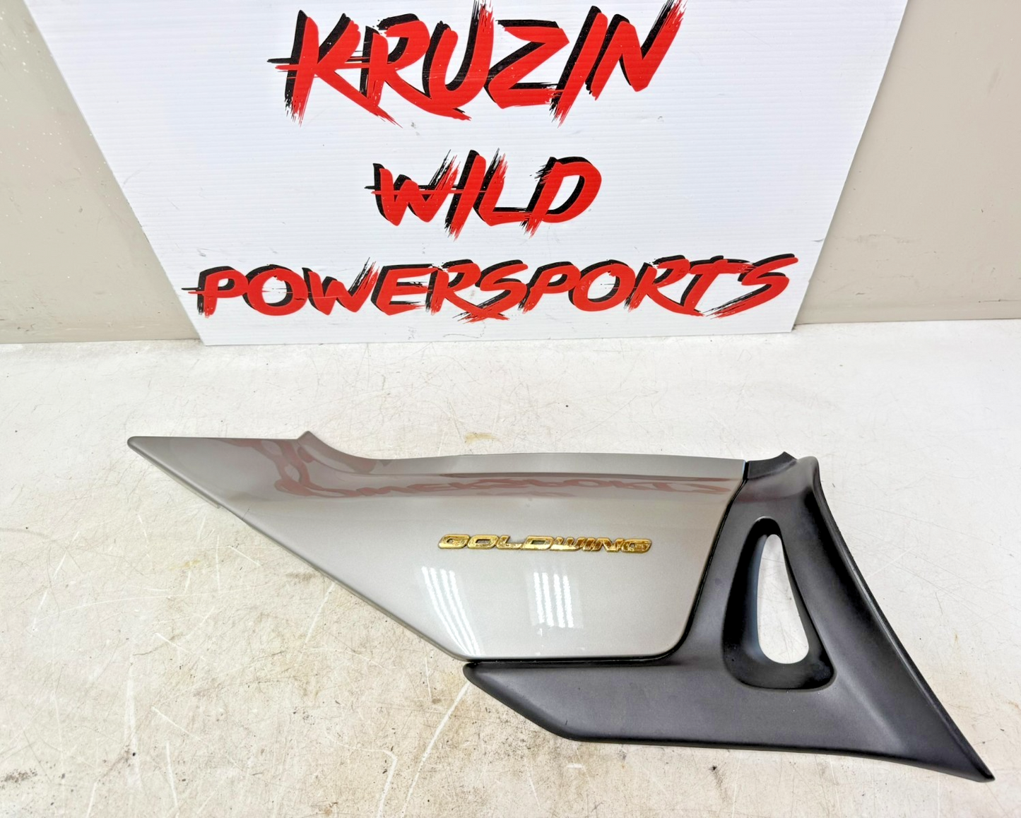 2002 Honda Goldwing GL1800 OEM Left Side Cover Panel Cowl Fairing