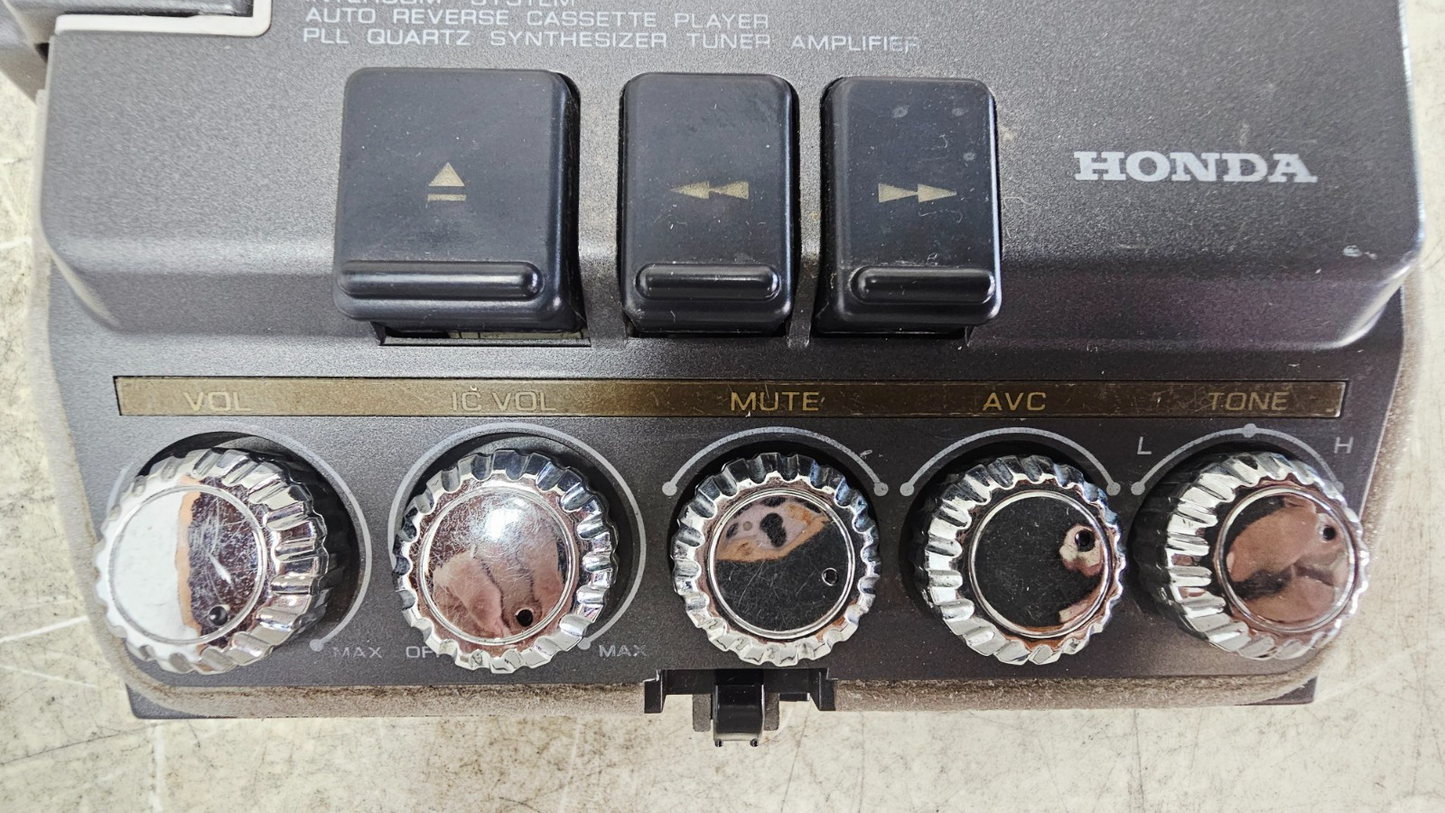 1995 HONDA GOLDWING GL1500 AM FM Radio Stereo & Cassette Player