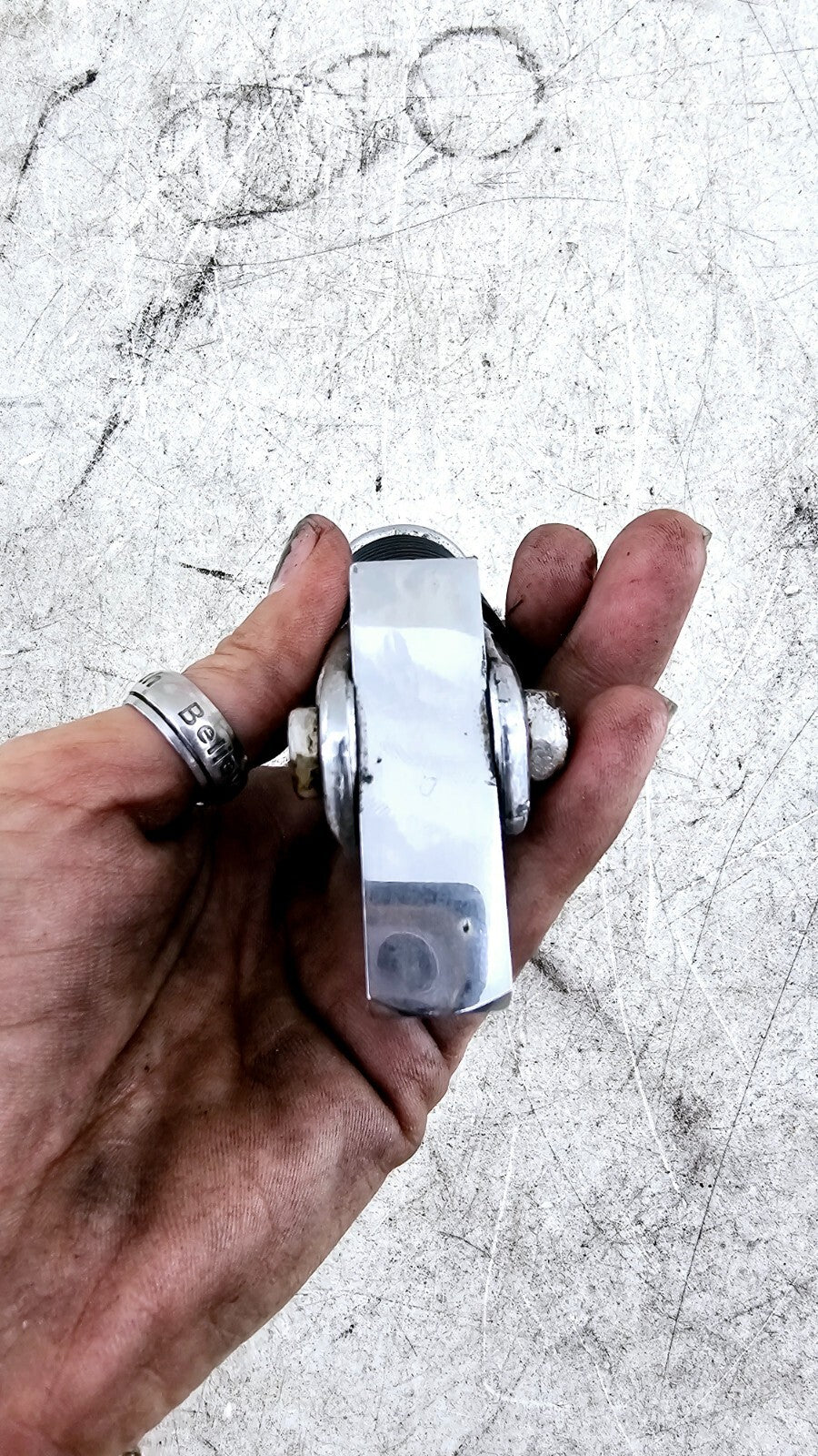 2000 Harley Davidson Sportster Highway Crash Bar Ribbed Footrest Bracket Chrome