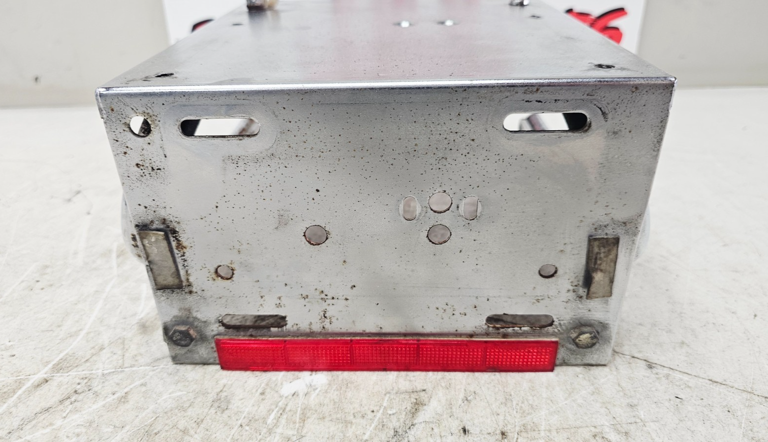 1996 HARLEY FLH ELECTRA GLIDE Tour Pak Luggage Rack Box Mount Bracket