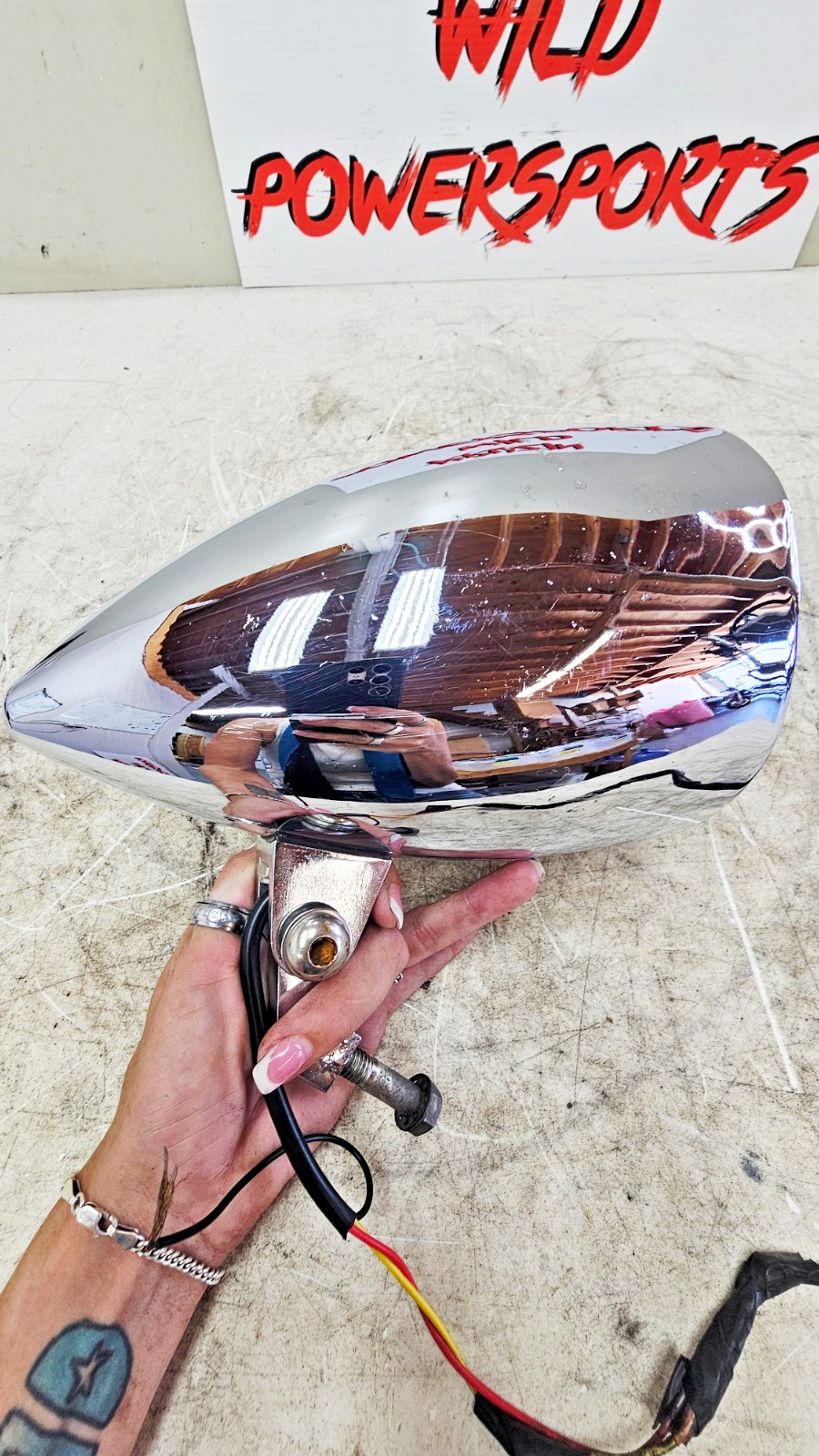 2000 HARLEY SOFTAIL DEUCE Front Headlight Head Light Lamp LED Bulb