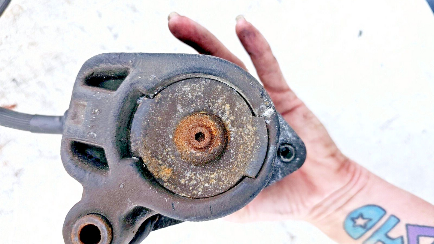 1995 HARLEY DYNA CONVERTIBLE Dual Caliper Hose + Master Cylinder