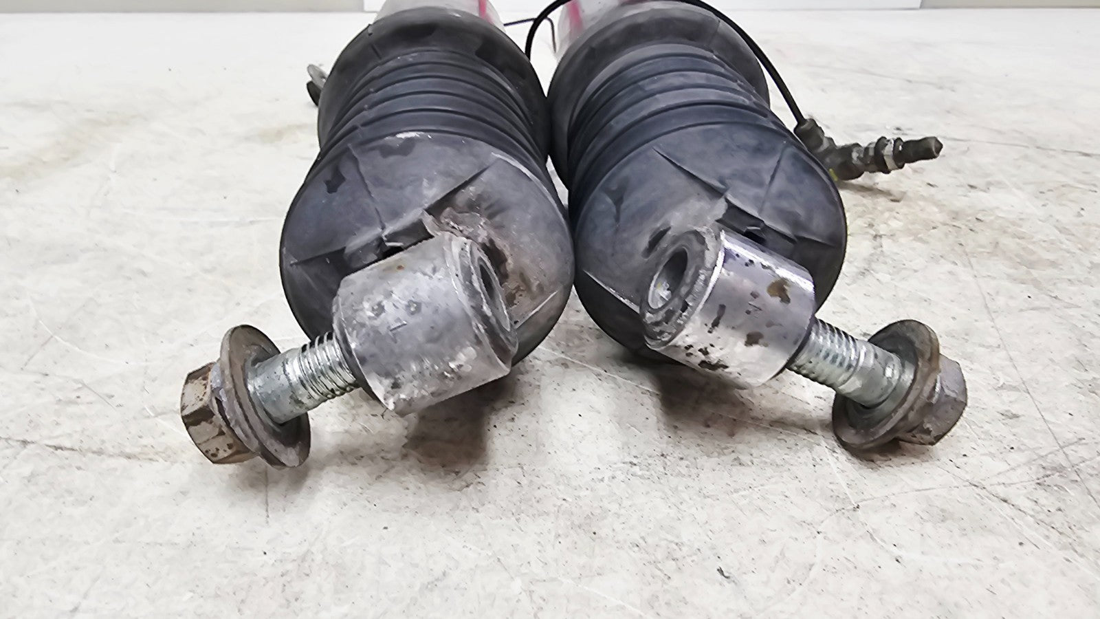 1996 HARLEY FLH ELECTRA GLIDE OEM Rear Shock Suspension