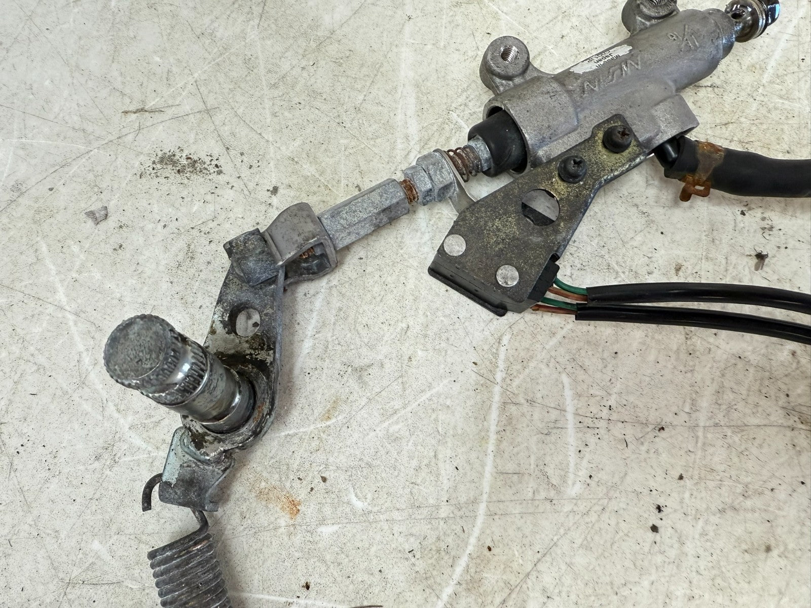 2002 Honda Goldwing GL1800 Rear Brake Master Cylinder & Reservoir Tank