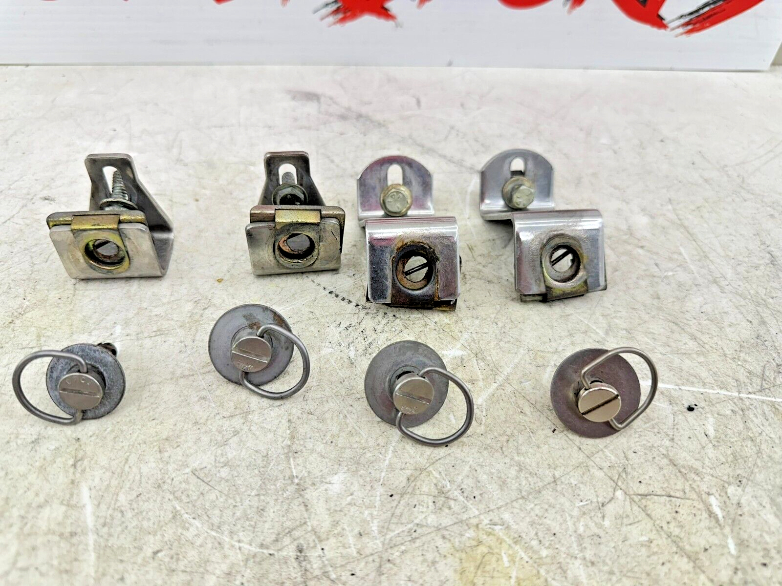 2003 HARLEY ELECTRA GLIDE classic Saddlebag Docking Mounting Hardware Pins