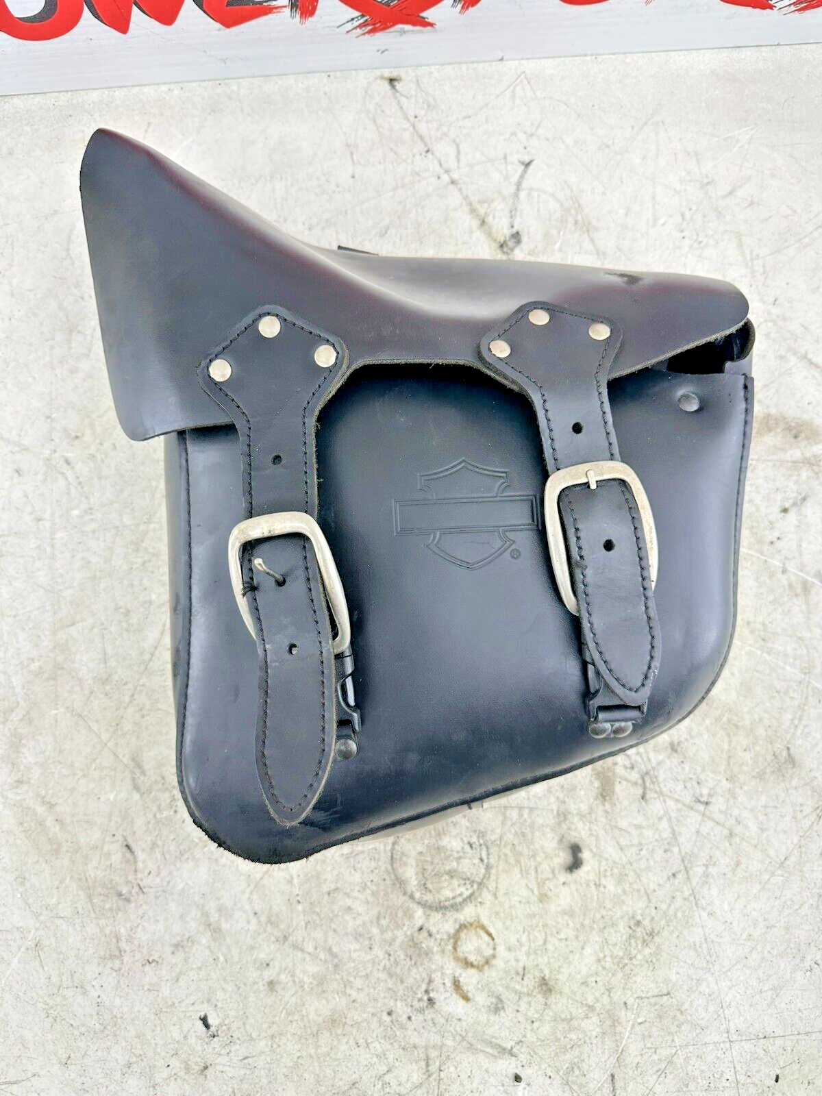 2001 HARLEY SOFTAIL OEM HD Leather Left Side Swingarm Saddlebag Storage Bag
