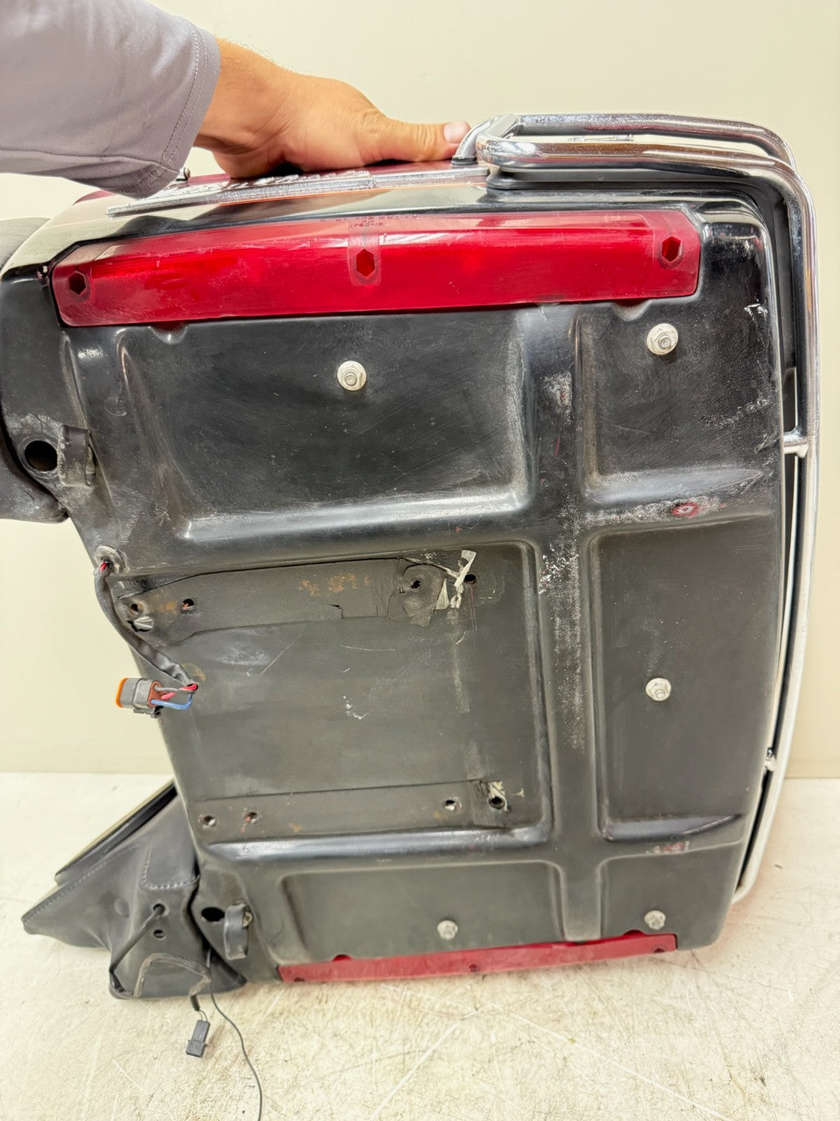 1995 HARLEY FLH ELECTRA GLIDE Trunk Tour Pack Rear Lower Storage Box