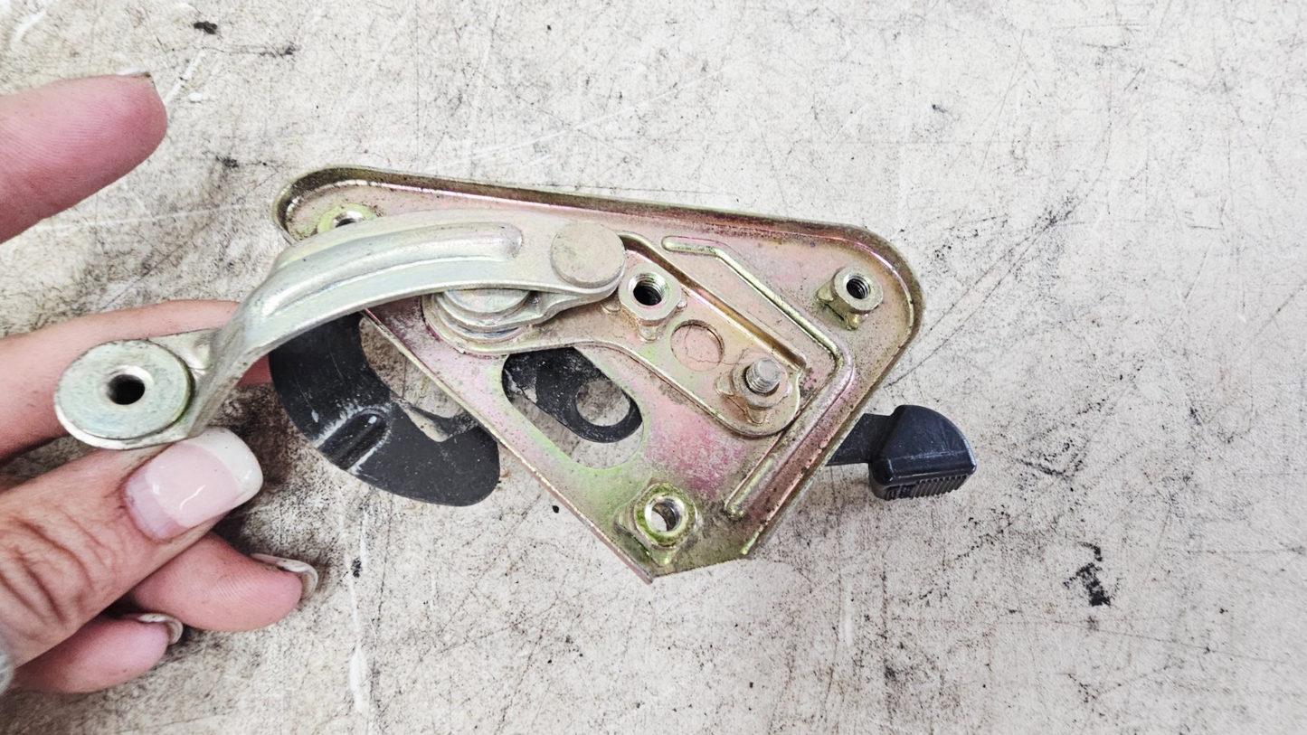 1995 HONDA GOLDWING GL1500 Windshield Height Adjustment Hardware