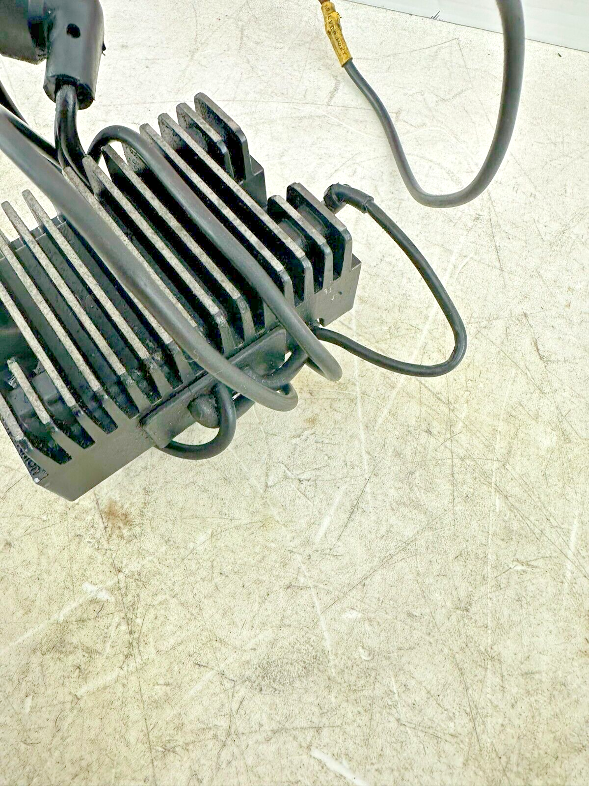 1999 HARLEY SOFTAIL OEM HD Voltage Regulator