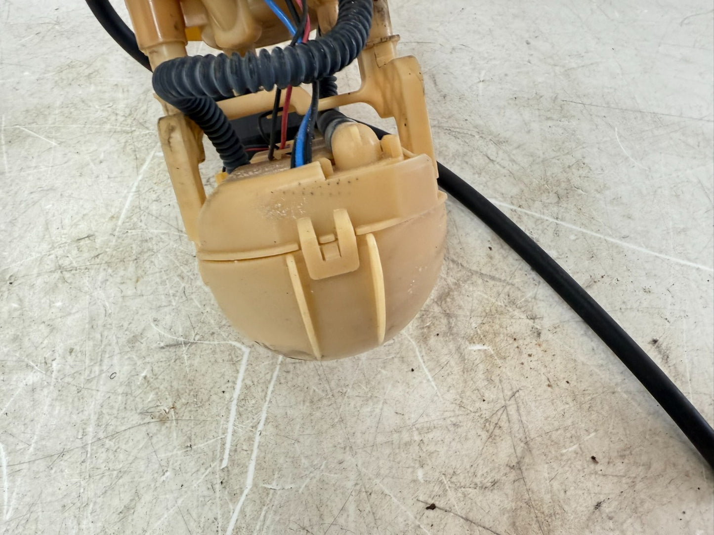 2002 Honda Goldwing GL1800 Fuel Pump Sending Unit OEM