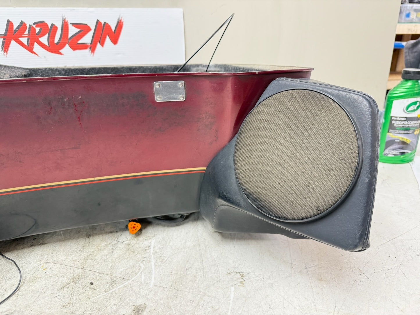 1995 HARLEY FLH ELECTRA GLIDE Trunk Tour Pack Rear Lower Storage Box