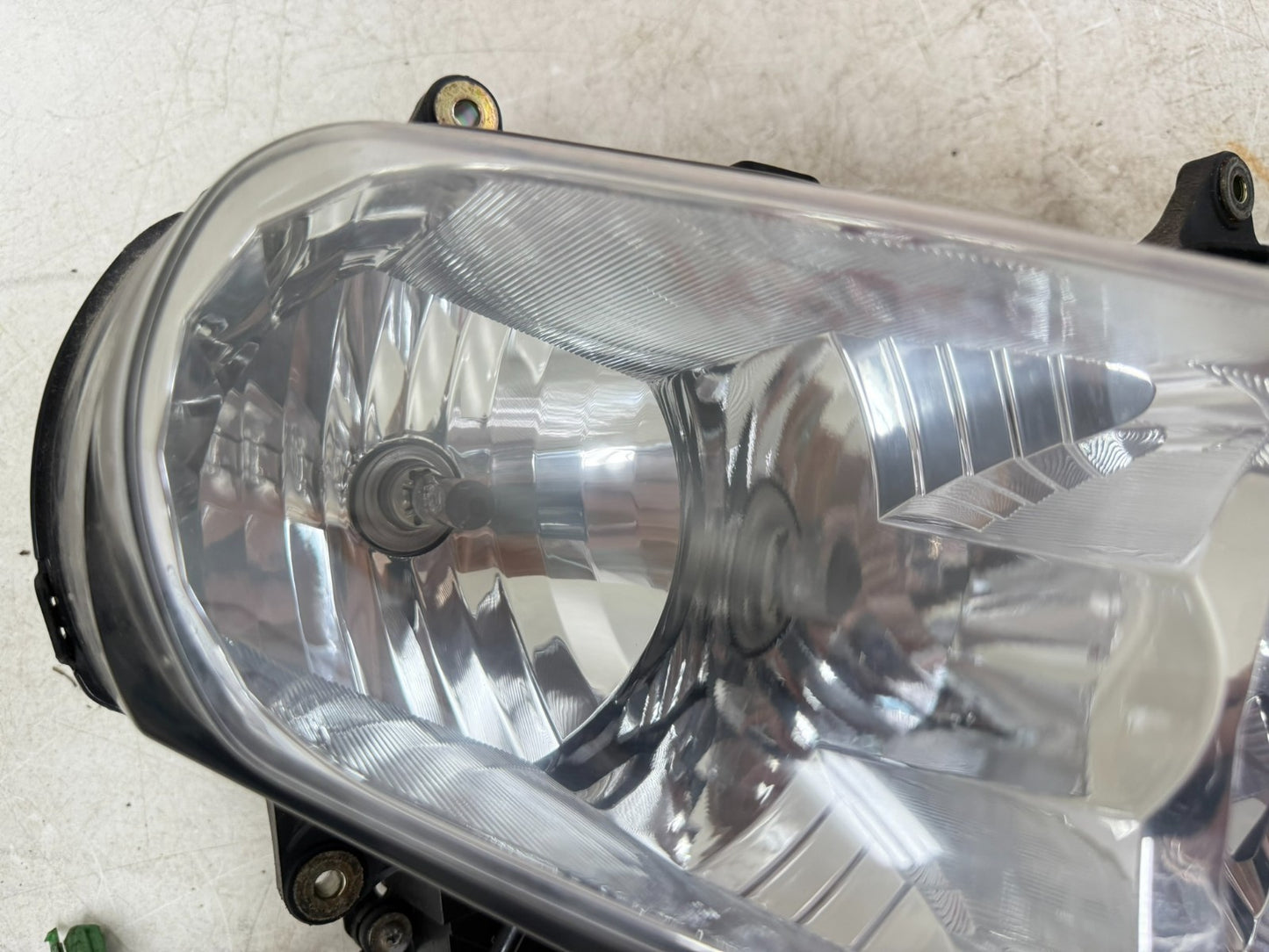 2002 Honda Goldwing GL1800 Front Headlight Left & Right Head Light Lamp
