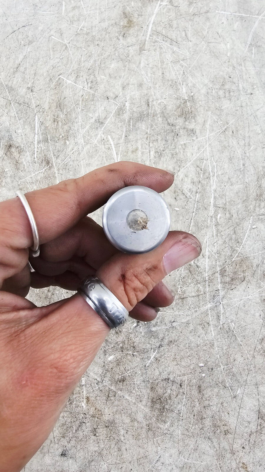 2000 Harley Davidson Sportster Front Wheel Axle Bolt Shaft Straight