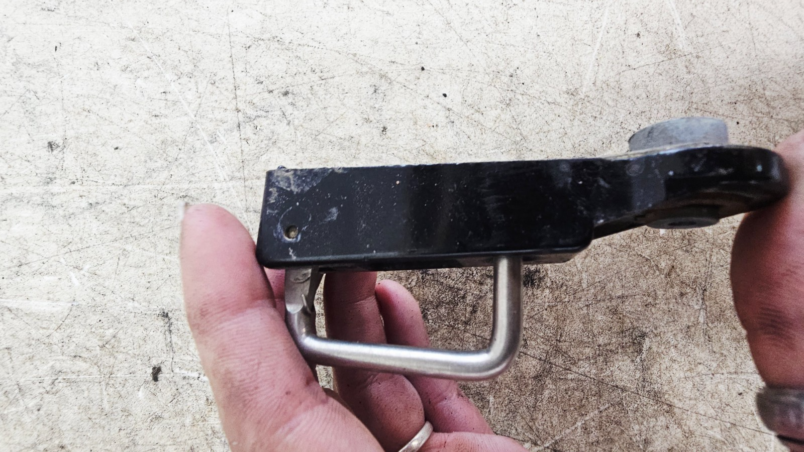 1995 HONDA GOLDWING GL1500 Trunk Helmet Lock Latch Holder Saddlebag Lever