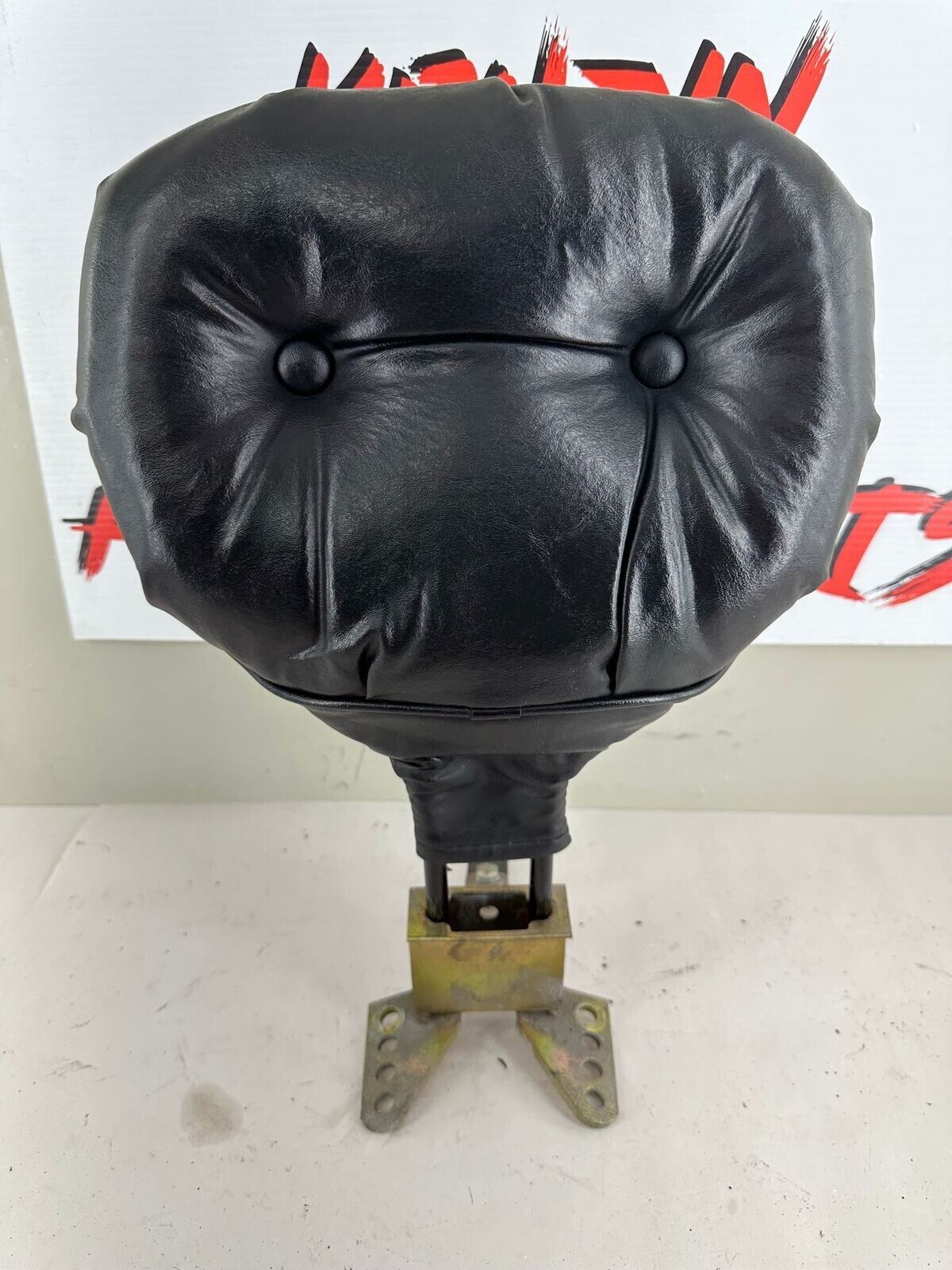 2000 HARLEY FLH ELECTRA GLIDE Driver Backrest + Hardware