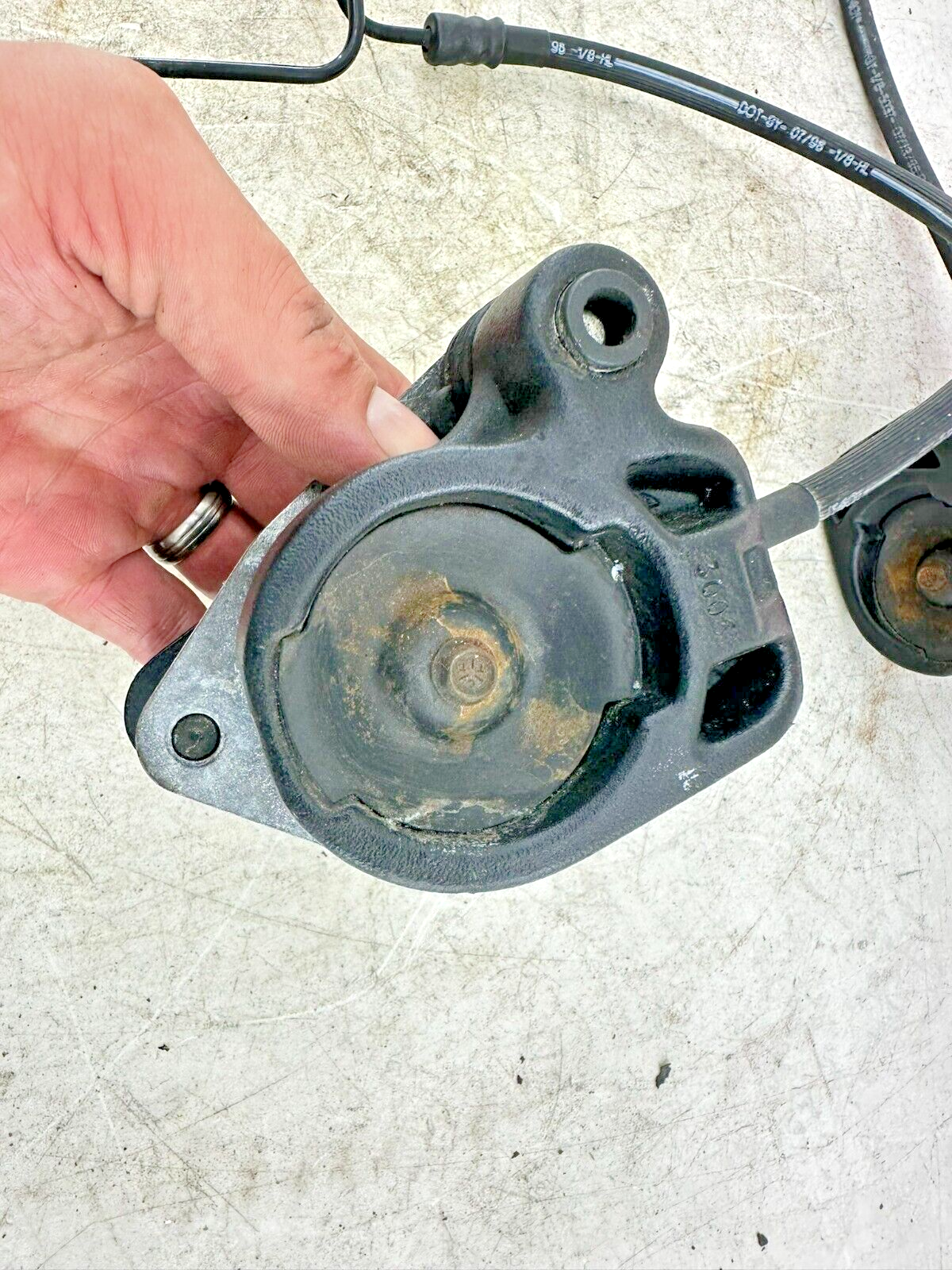 1997 HARLEY DYNA 99 Down Dual Caliper Hose + 11/16 Master Cylinder