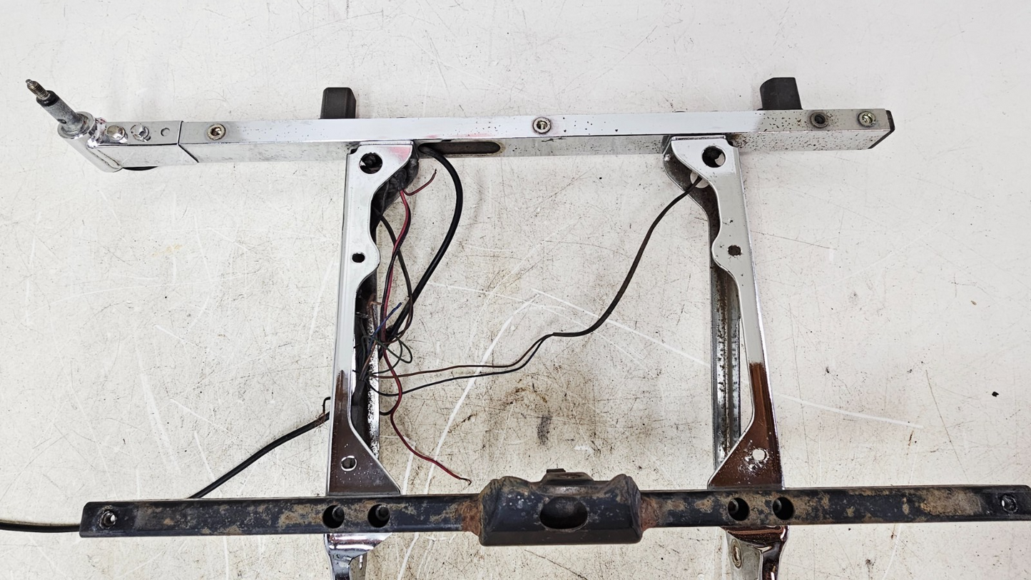 2000 HONDA VALKYRIE INTERSTATE Chrome Saddlebag Guard Luggage Rack Mount