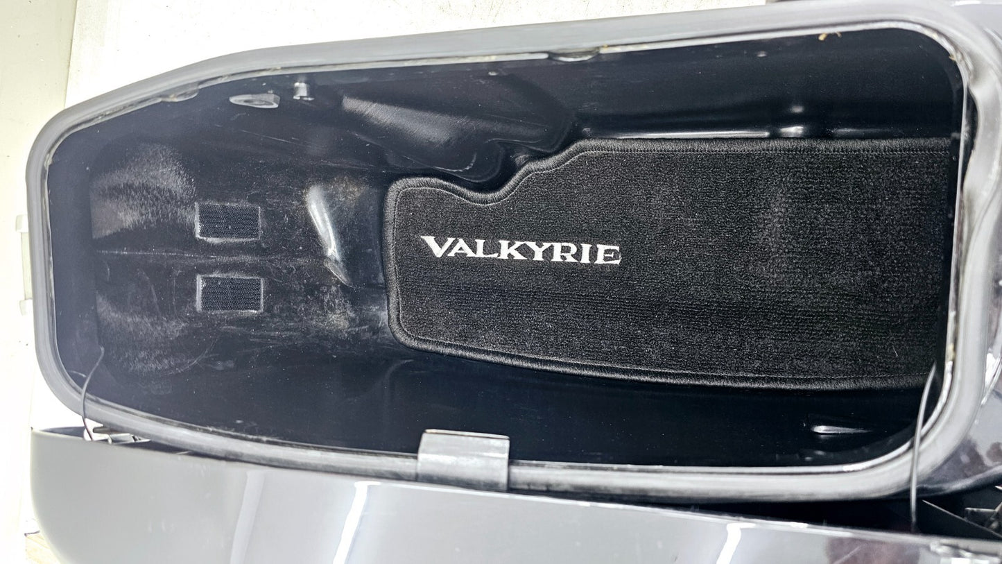 1999 HONDA VALKYRIE INTERSTATE Saddlebag Hard Left Right Mounting Bracket Frame