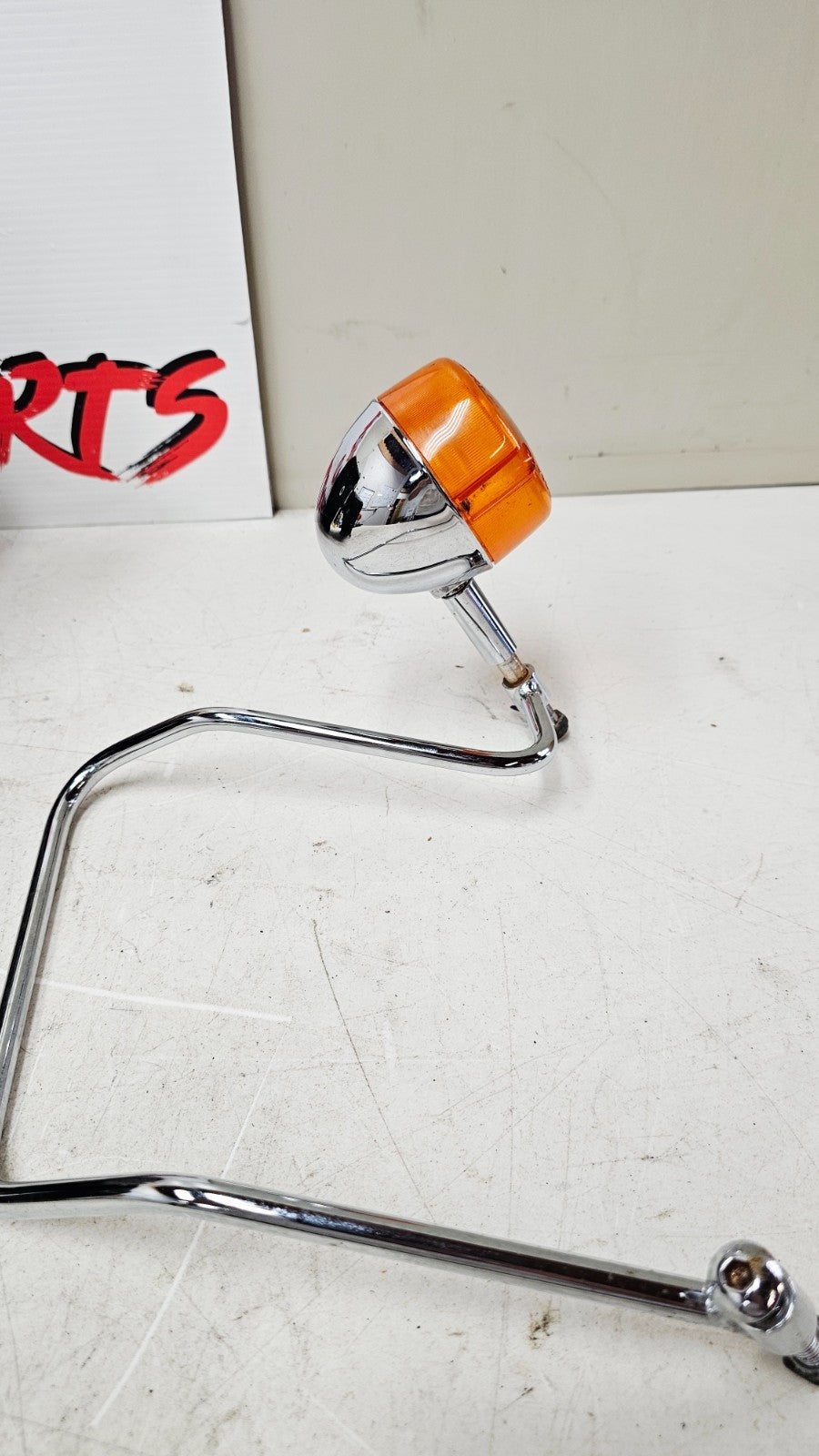 1997 HARLEY DYNA OEM HD Leather Saddlebag & Support Arm Bars Turn Signal Light